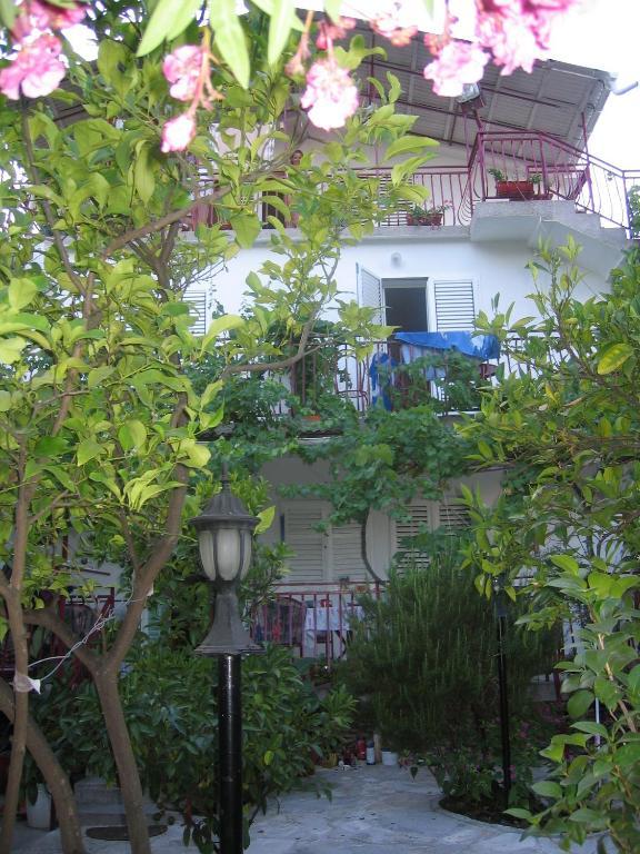 Guest House Villa Kosa Bijela Esterno foto