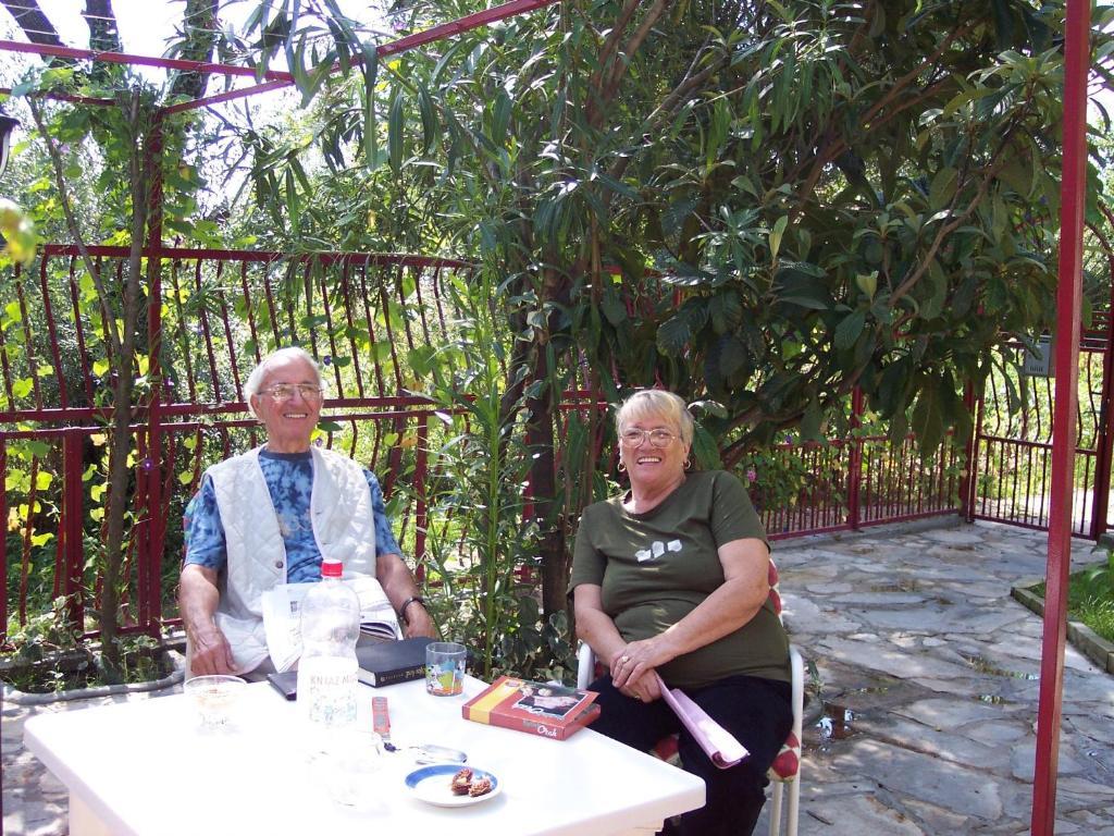 Guest House Villa Kosa Bijela Esterno foto